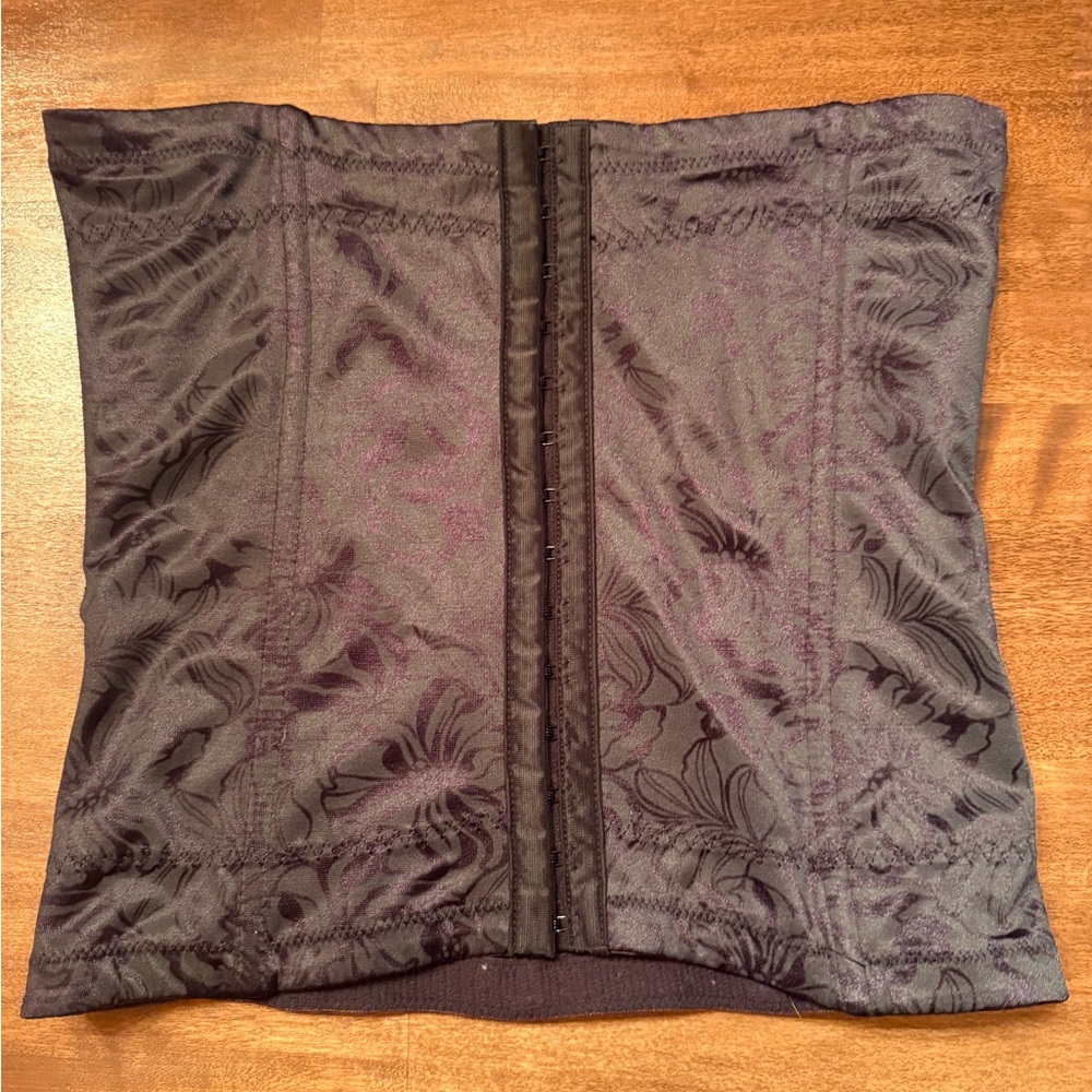 Black shapeware Corset
